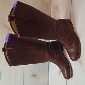 Brown Leather Heeled Boots
